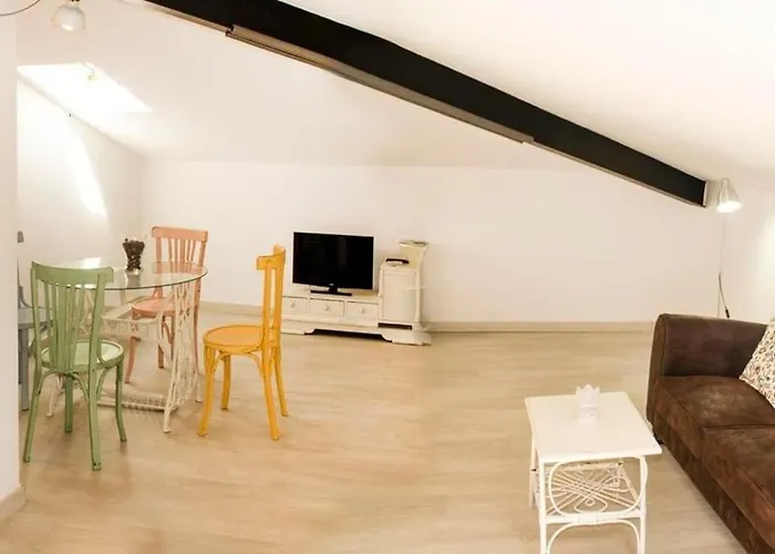 아파트 Precioso Estudio *